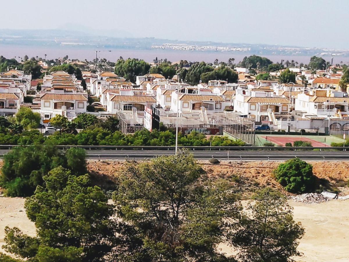 Apartament Margaret Torrevieja Exterior photo