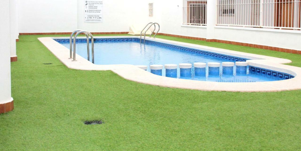 Apartament Margaret Torrevieja Exterior photo